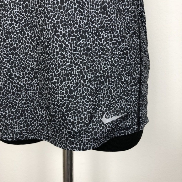 Nike Tank Top Black White Leopard Mesh Racer - Picture 5 of 6
